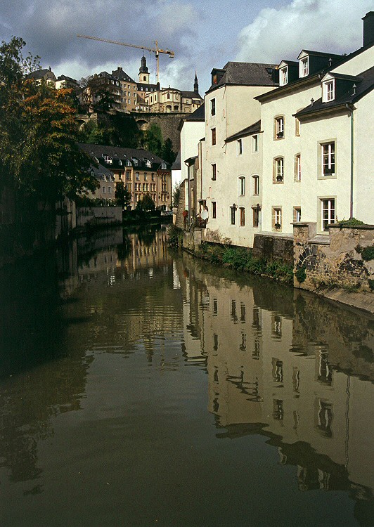 Luxemburg: Unterstadt Grund, Alzette und Oberstadt mit St. Michael