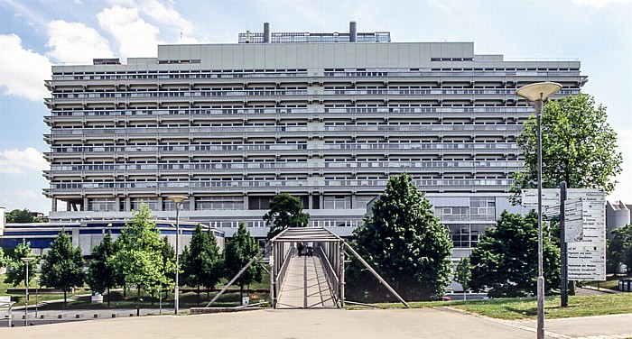 Physik-Hochhaus der Universität Stuttgart
