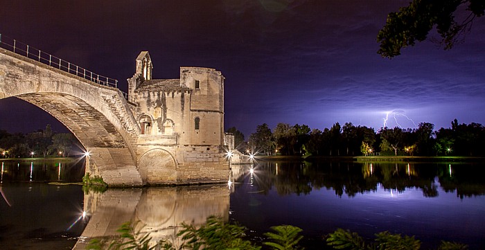 Pont d'Avignon über die Rhone