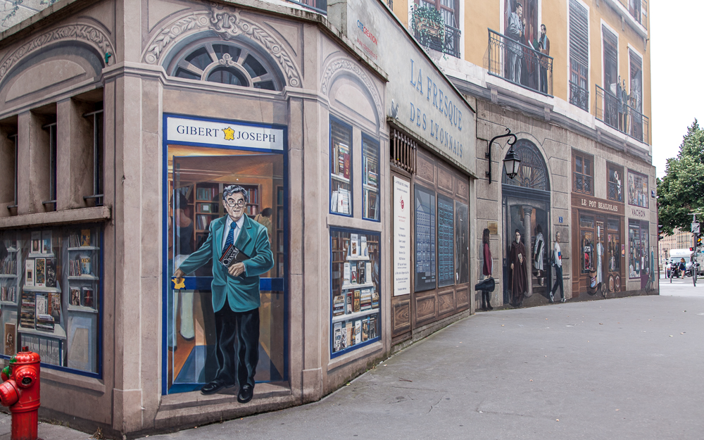 Presqu'île (Halbinsel): Fresque des Lyonnais - Bernard Pivot Lyon