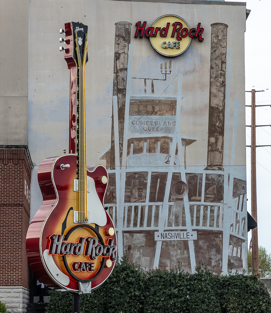 Broadway: Hard Rock Cafe Nashville