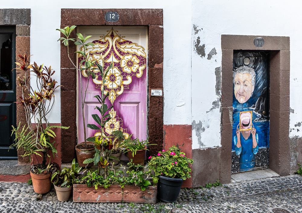 Zona Velha da Cidade: Rua Portão de São Tiago Funchal