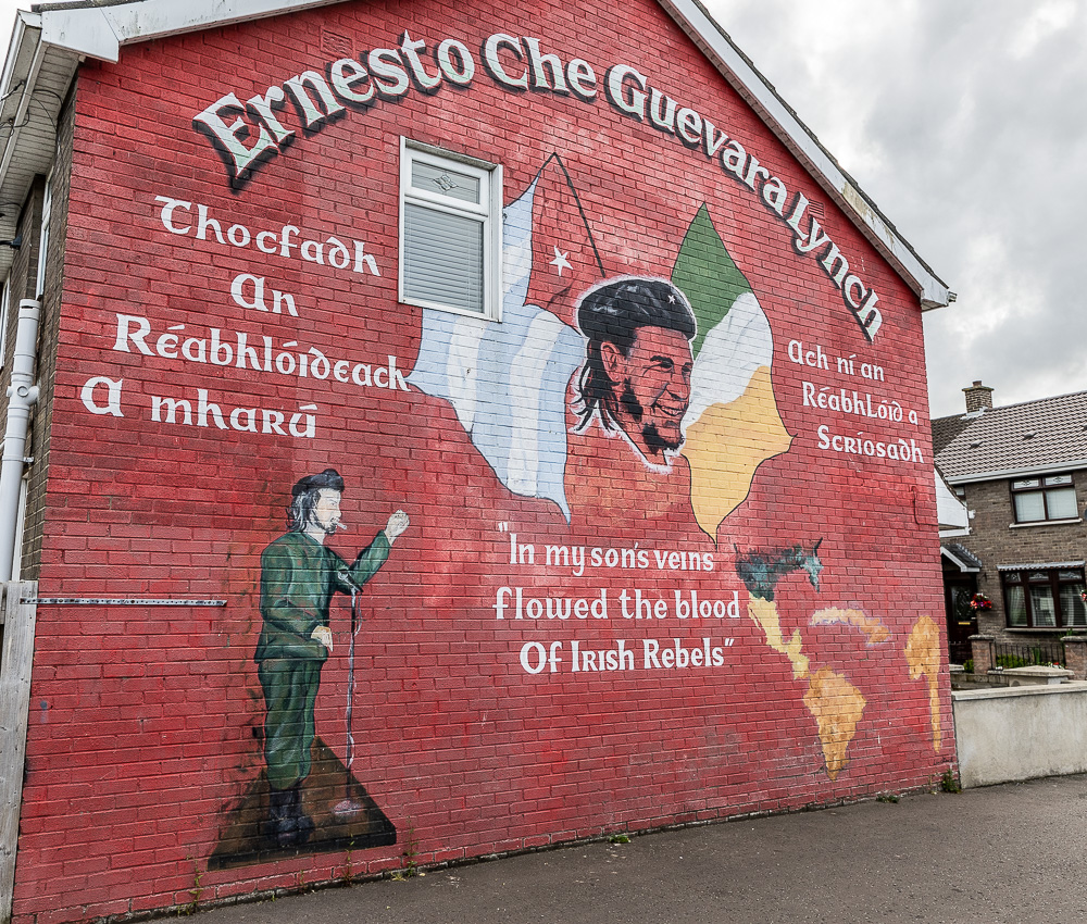 Bogside: Fahan Street - Ernesto Che Guevara Lynch Mural Derry/Londonderry