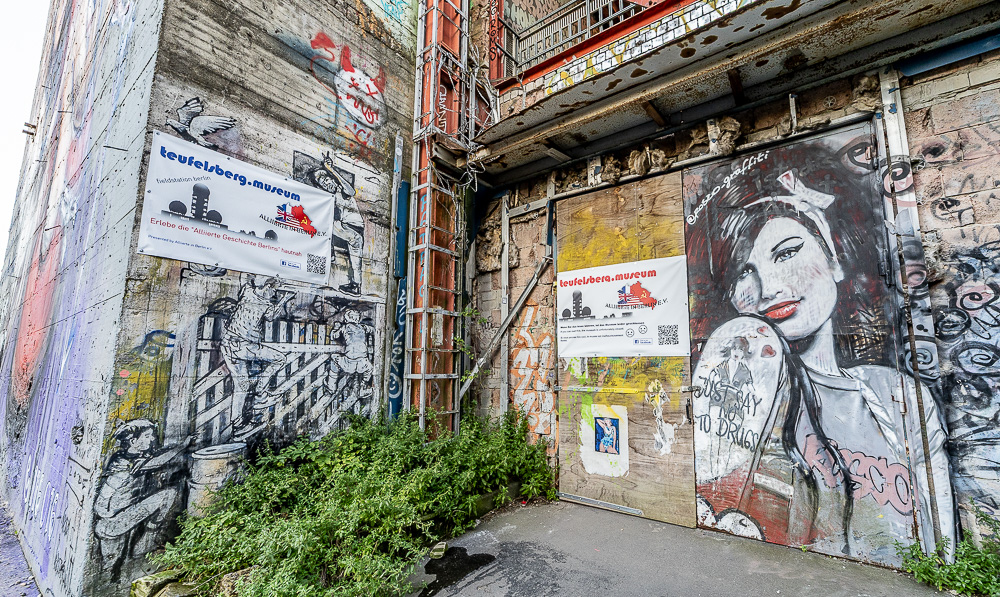 Teufelsberg: Field Station Berlin Berlin