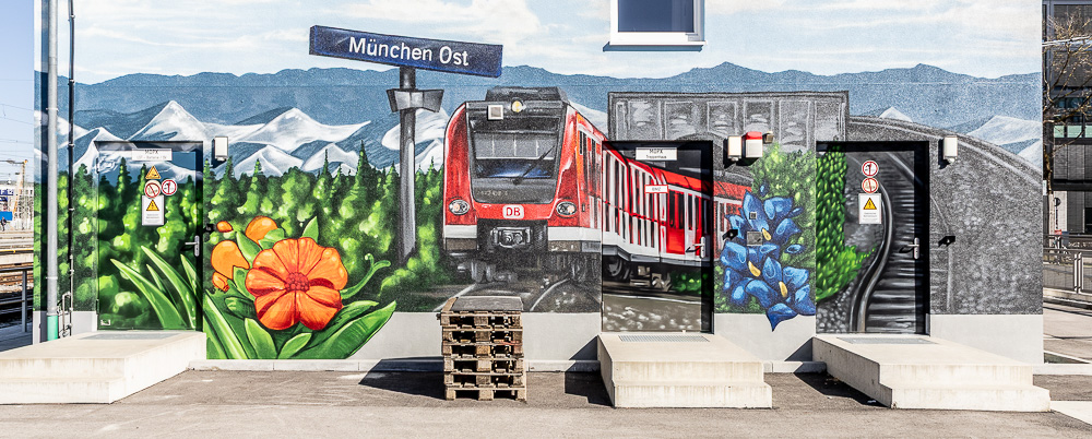 Friedenstraße: Elektronisches Stellwerk München Ost Pbf (MOP) München