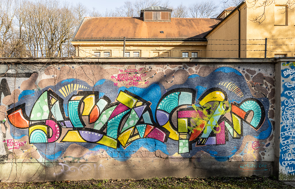 Zellstraße: Biergarten an der Muffathalle München