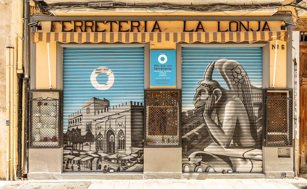 Calle de la Lonja Valencia